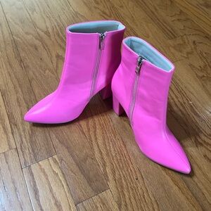 Women's Pink Pointed-Toe Ankle Boots